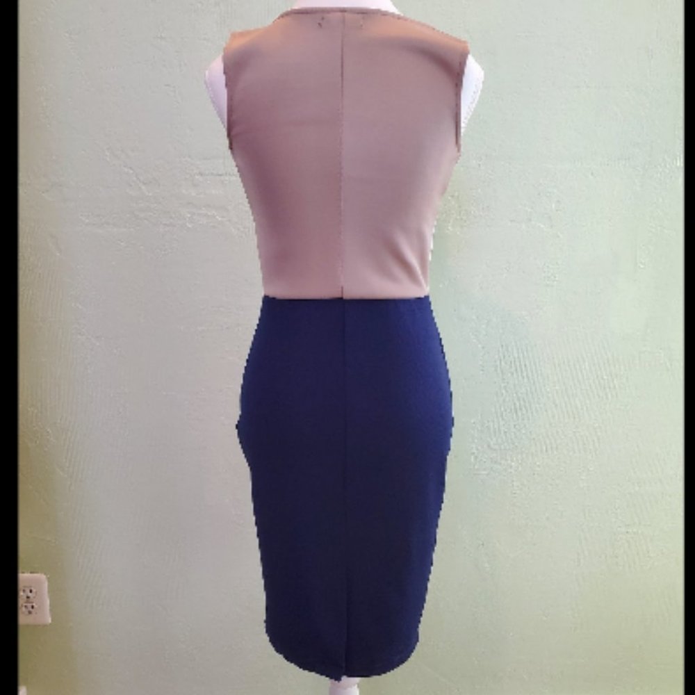 Venus Color Block Dress - Picture 4 of 10